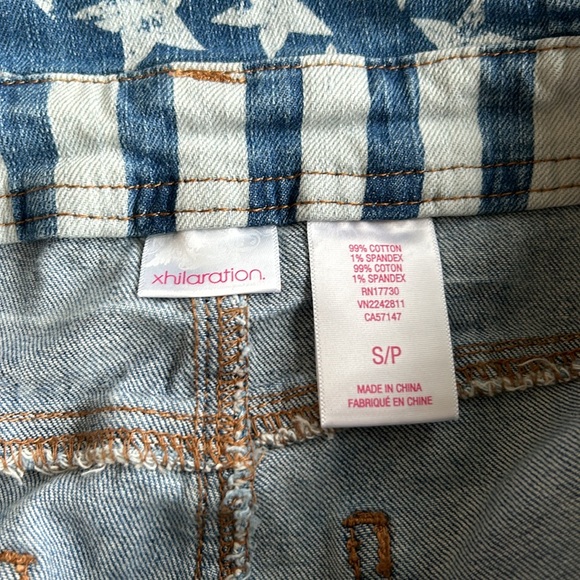 Womens Exhilaration Overall Dungarees Jeans Shorts Stars and Stripes size S - Picture 6 of 6